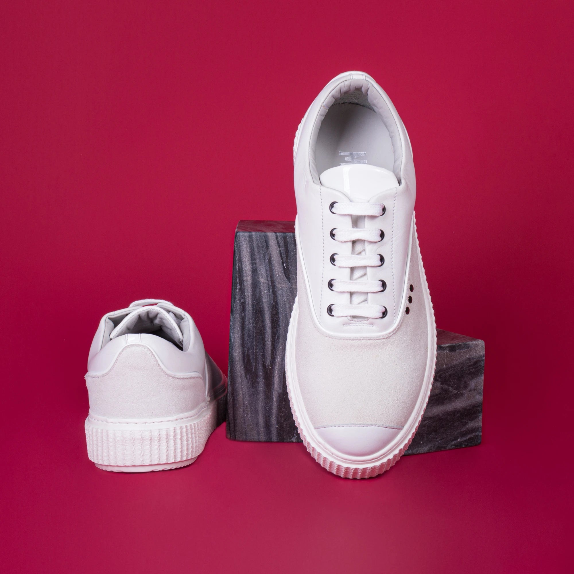 Basket Meaker en daim blanc