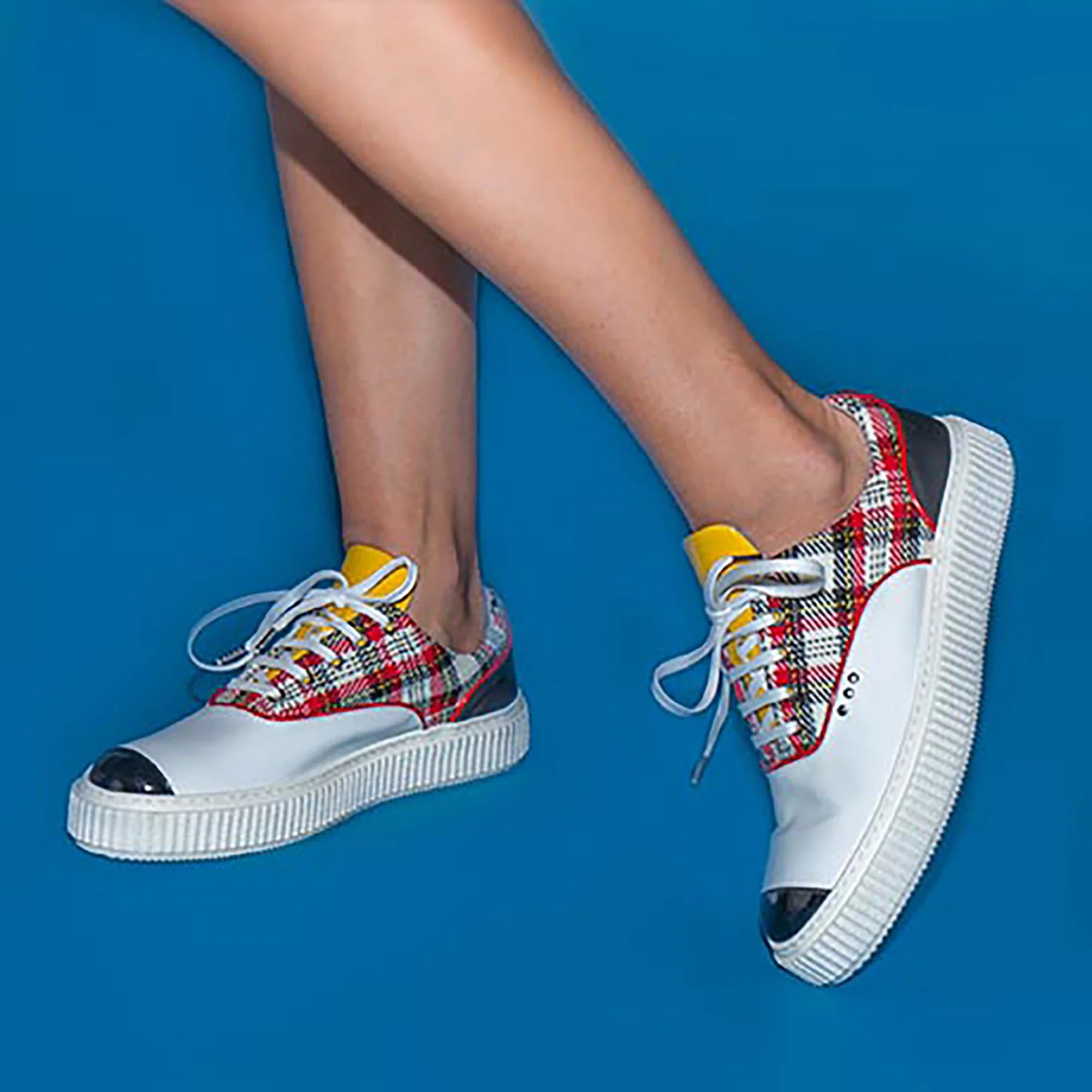 ME.LAND Tartan and white MEAKER sneaker front and back