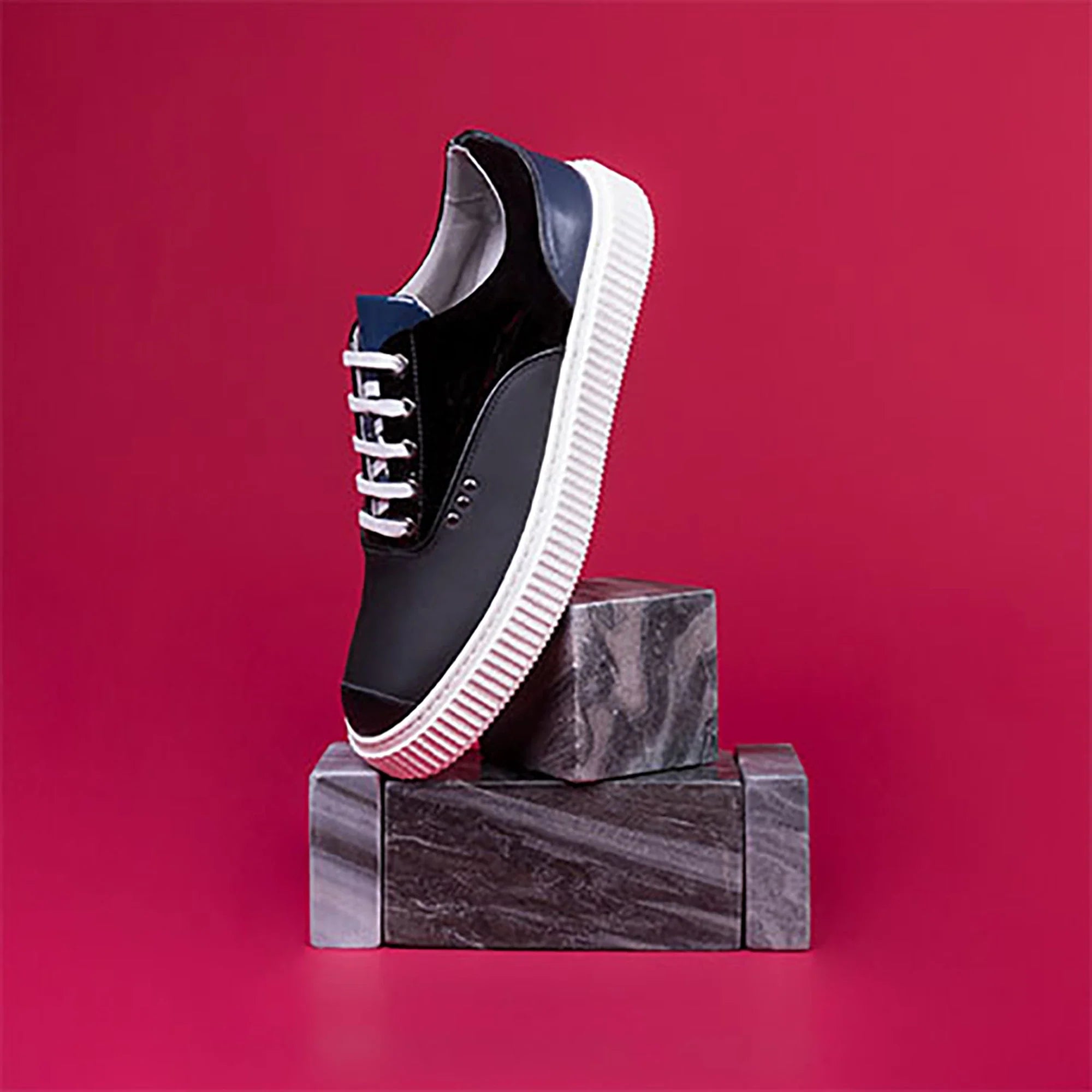ME.LAND Black and blue MEAKER sneaker top