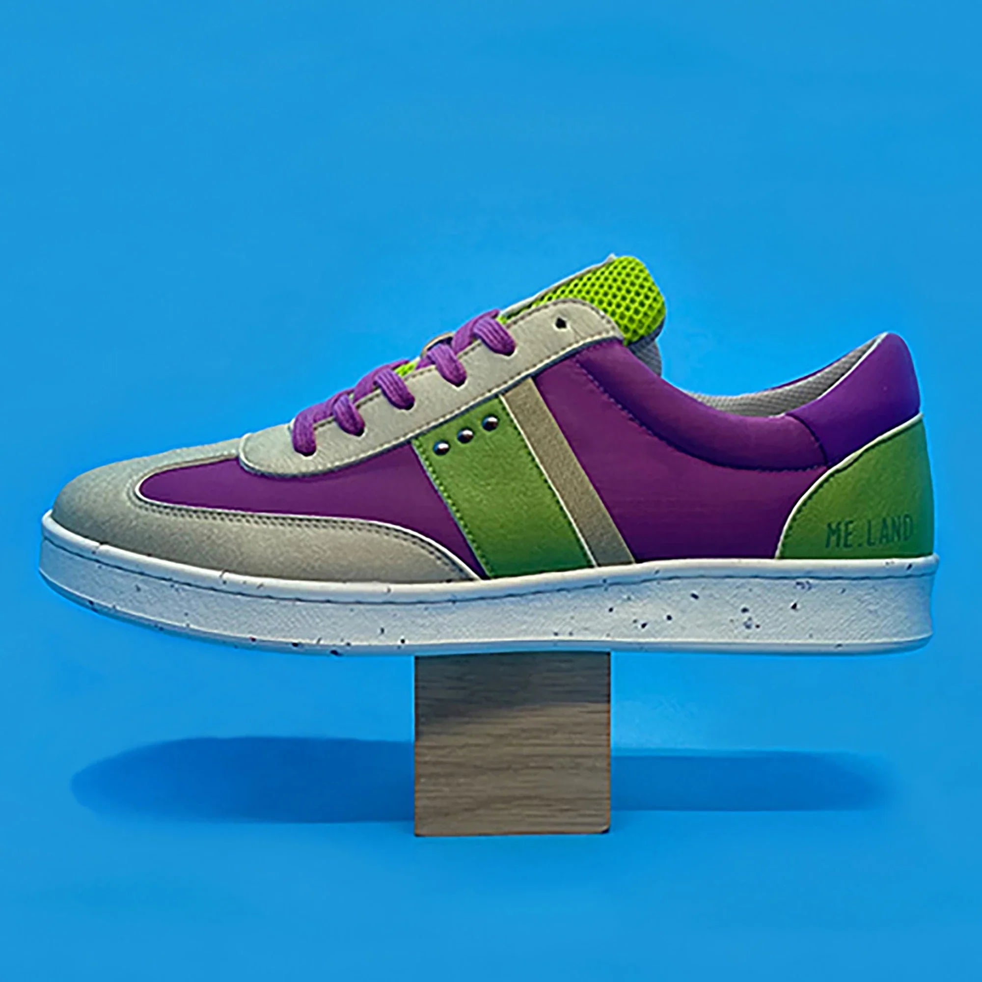 Vivace vegan and recycled sneaker in beige, purple and green ✔ ME.LAND