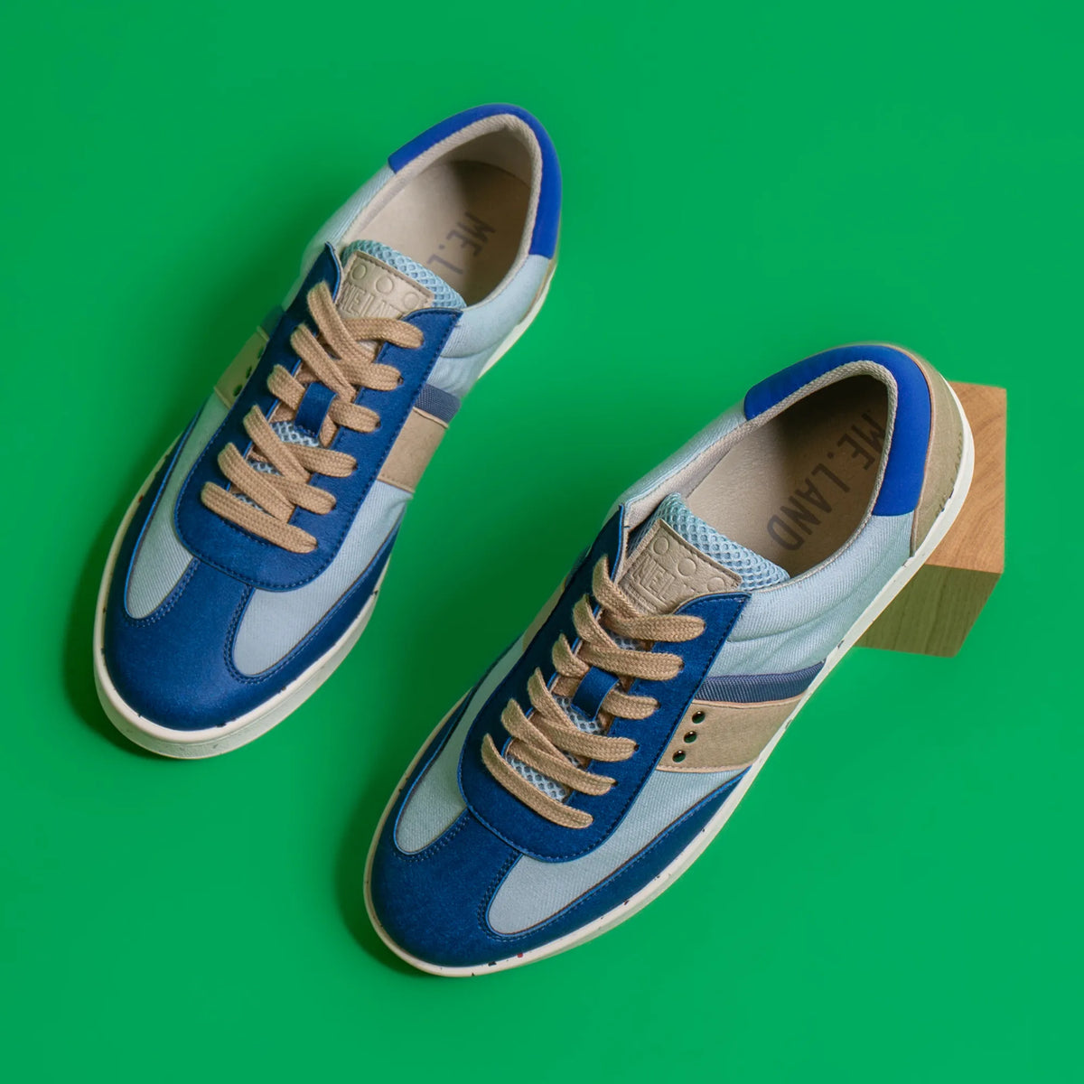 Vivace vegan and recycled sneaker in blue and beige ✔ ME.LAND