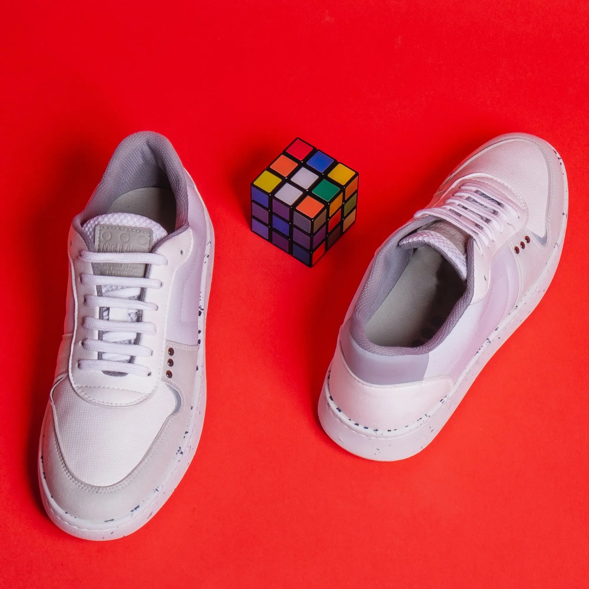 ME.LAND Evan vegan and recycled sneaker in white front and back