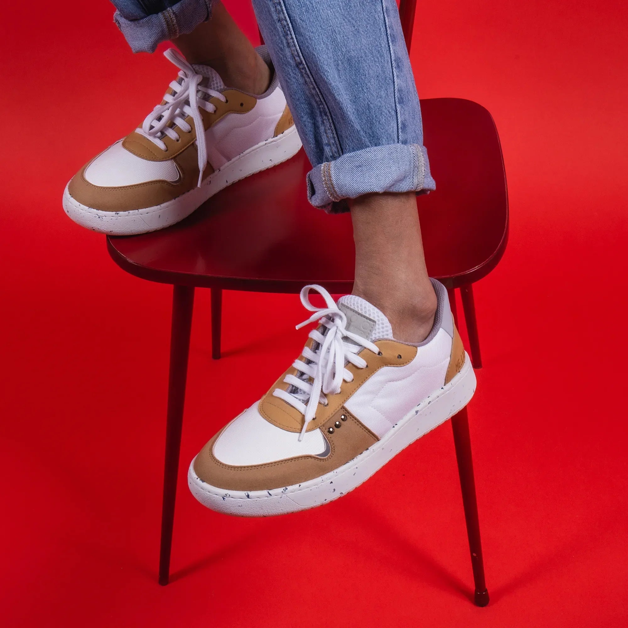 ME.LAND Evan vegan and recycled sneaker in white and curry sole