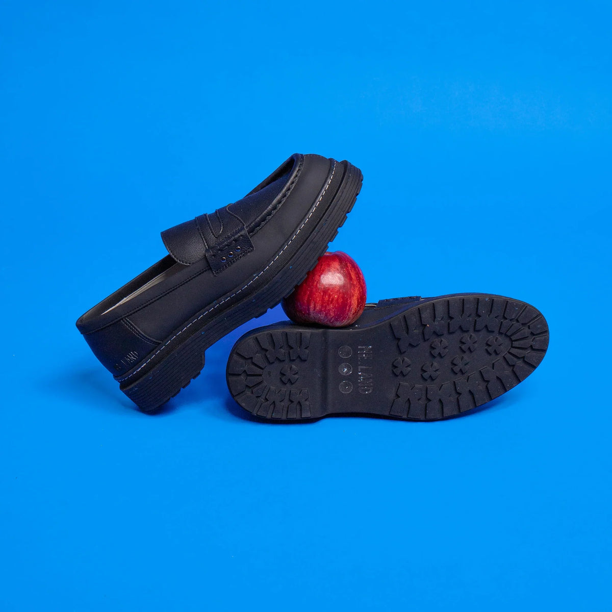 Black apple leather Loafer ✔ ME.LAND