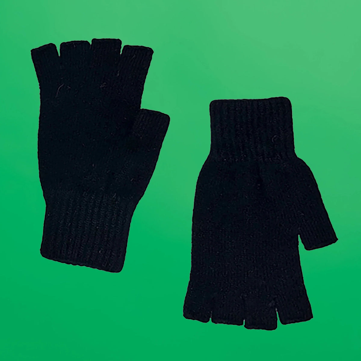 Mackie Mittens Gloves ✔ ME.LAND