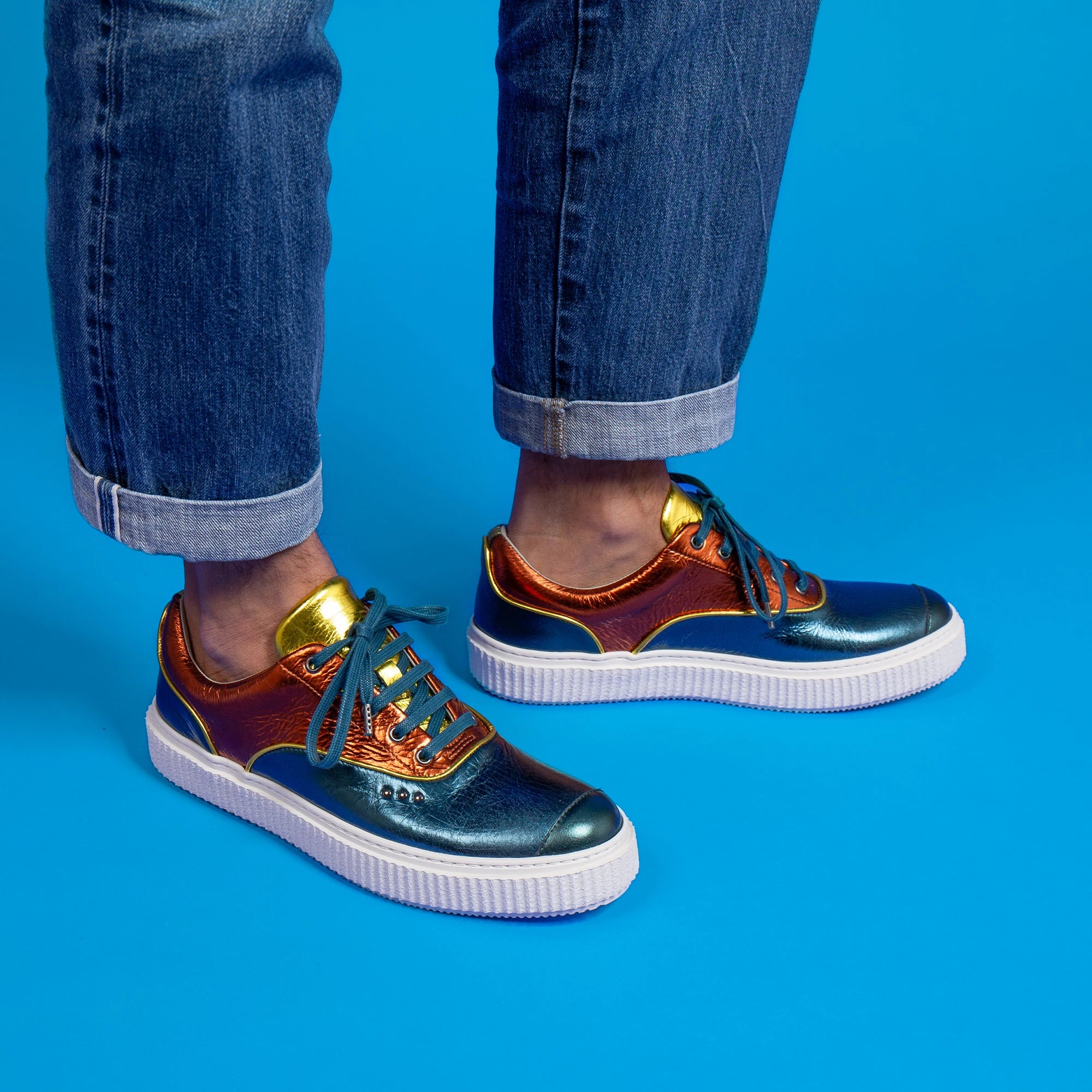 Basket Meaker en cuir métallisé multicolore paon