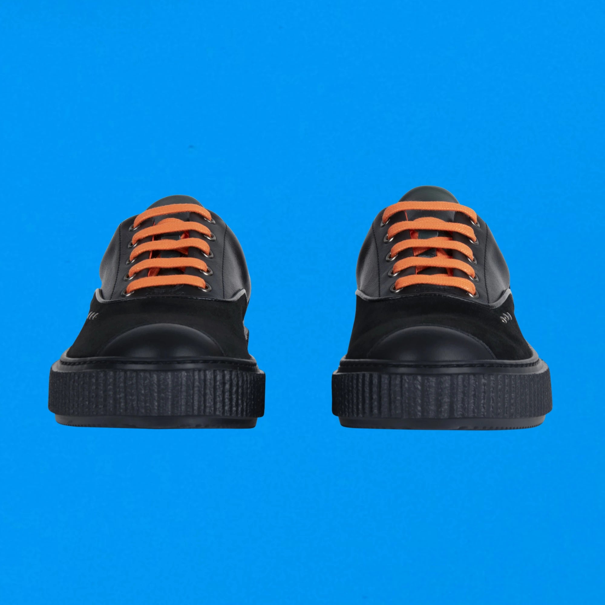 Basket Meaker Bright Black en daim noir, vert et orange