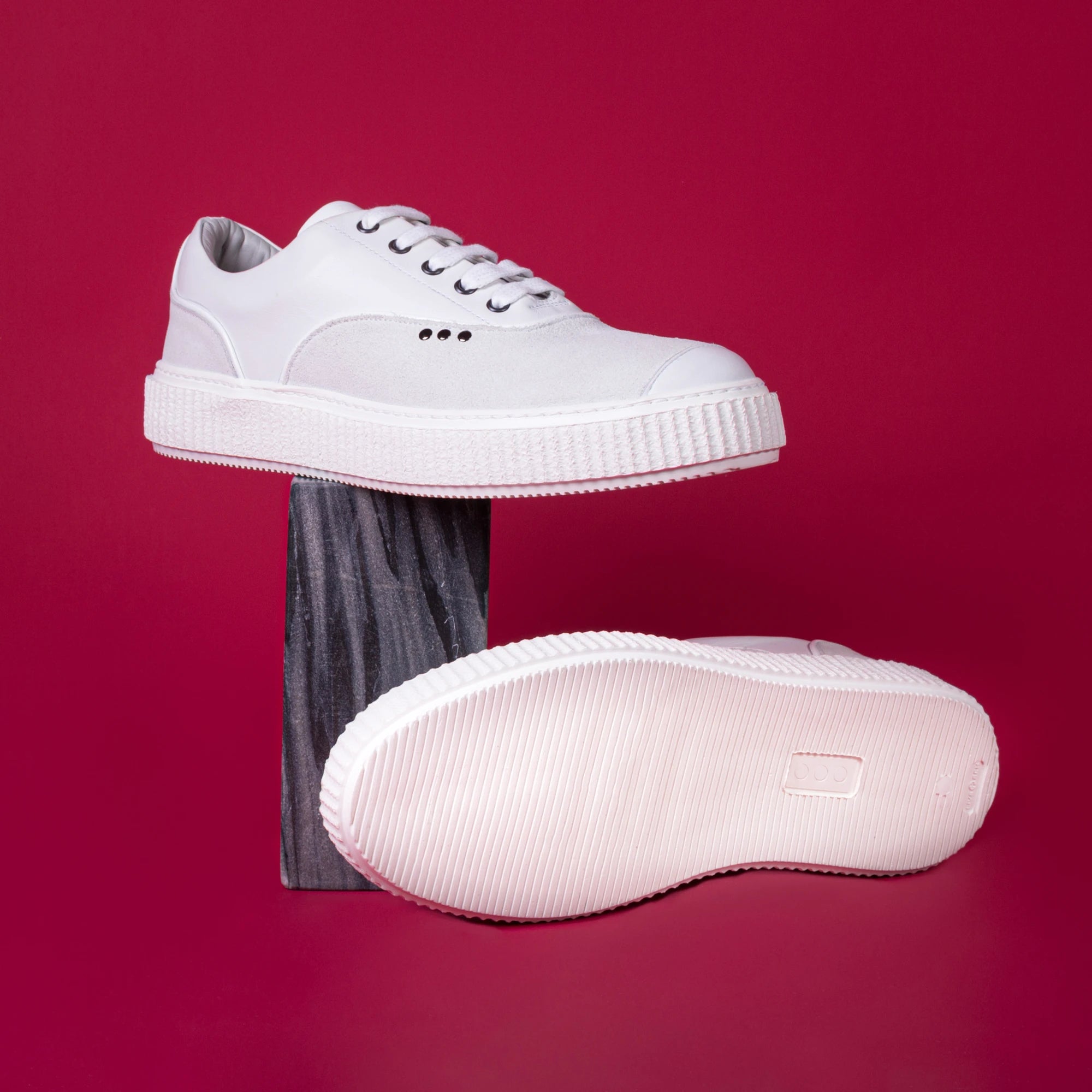 Basket Meaker en daim blanc