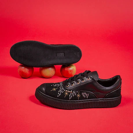 Full black star embroidered MEAKER sneaker ME.LAND x Mademoiselle Pimpante ✔ ME.LAND