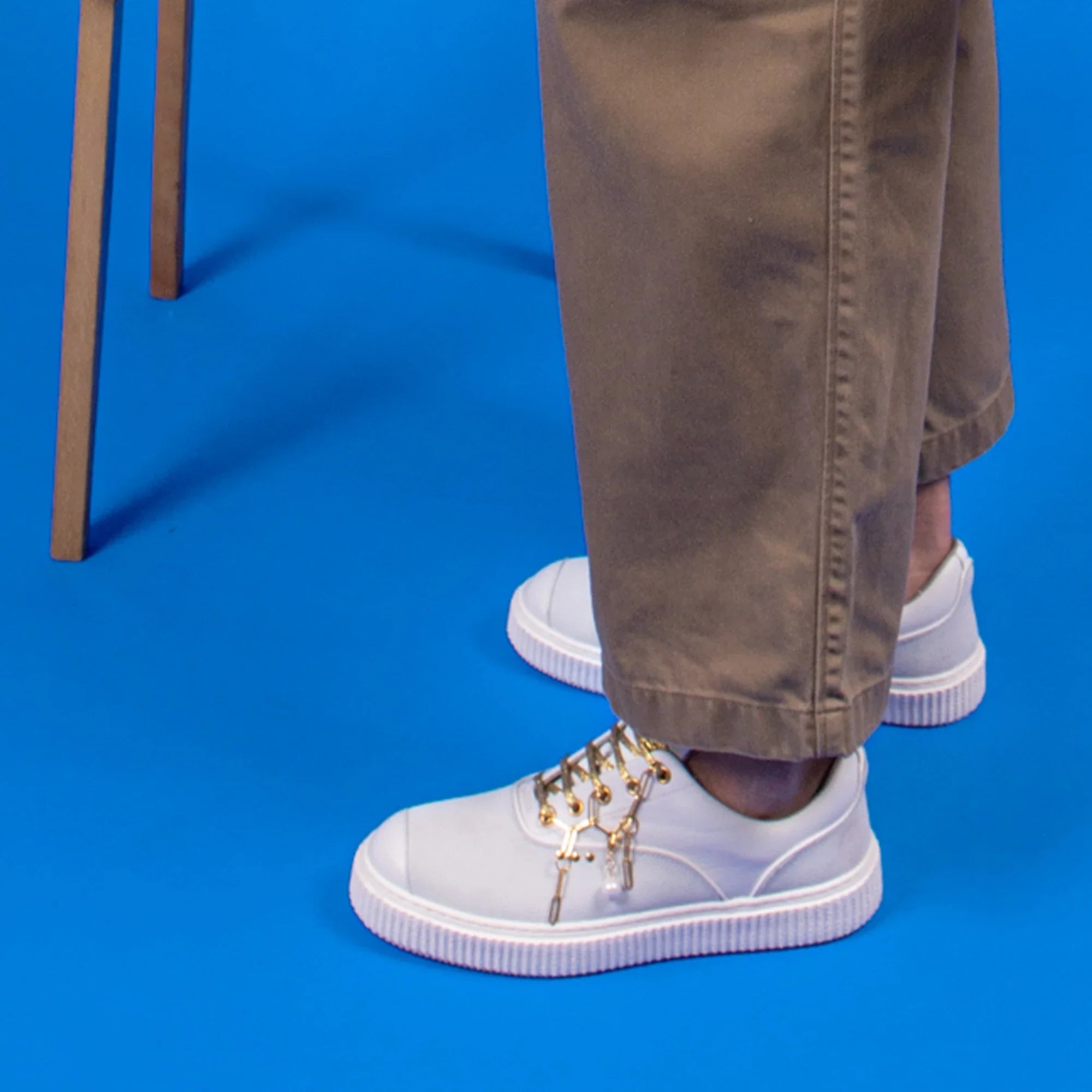White suede and gold jewellery MEAKER sneaker ✔ ME.LAND
