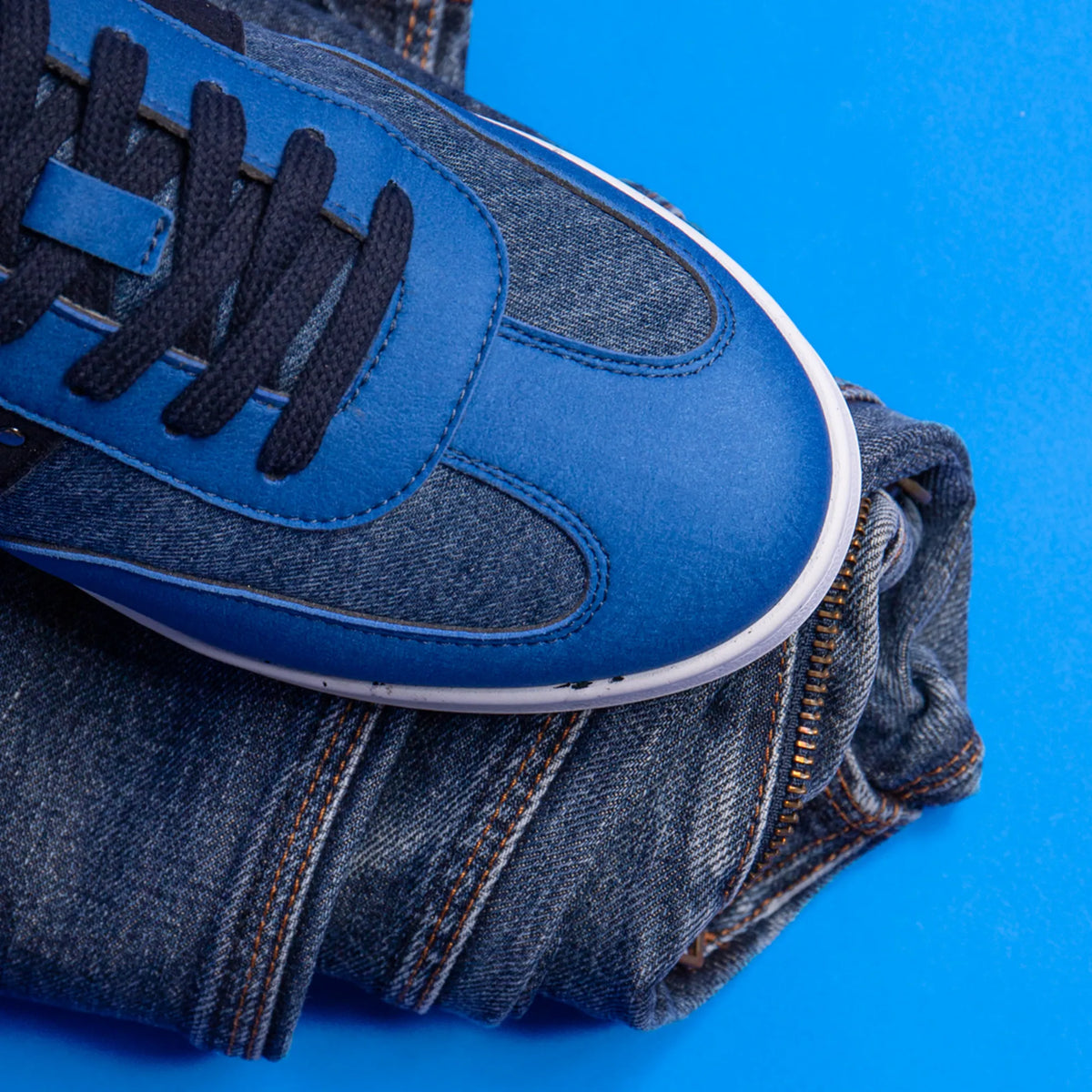 Vivace upcycled denim sneaker ✔ ME.LAND