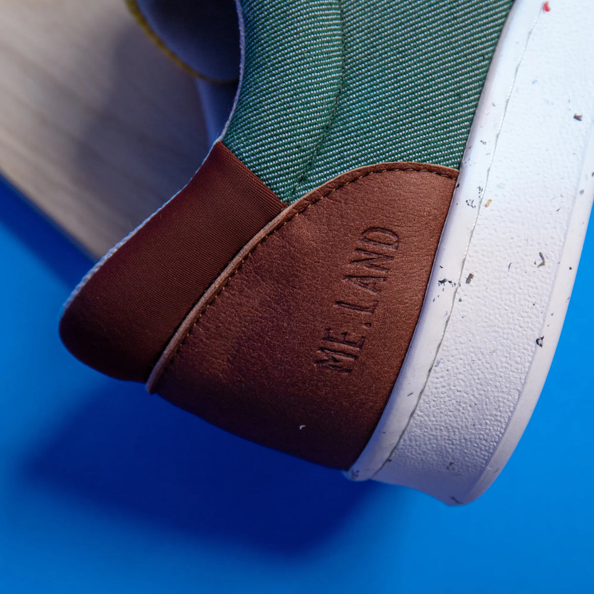 Vivace vegan and recycled sneaker in green, brown and yellow ✔ ME.LAND