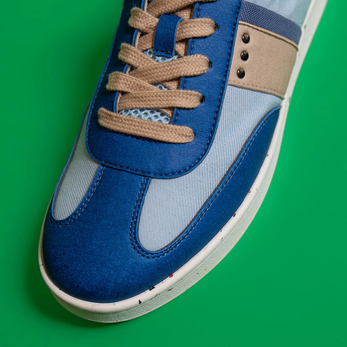 Vivace vegan and recycled sneaker in blue and beige ✔ ME.LAND
