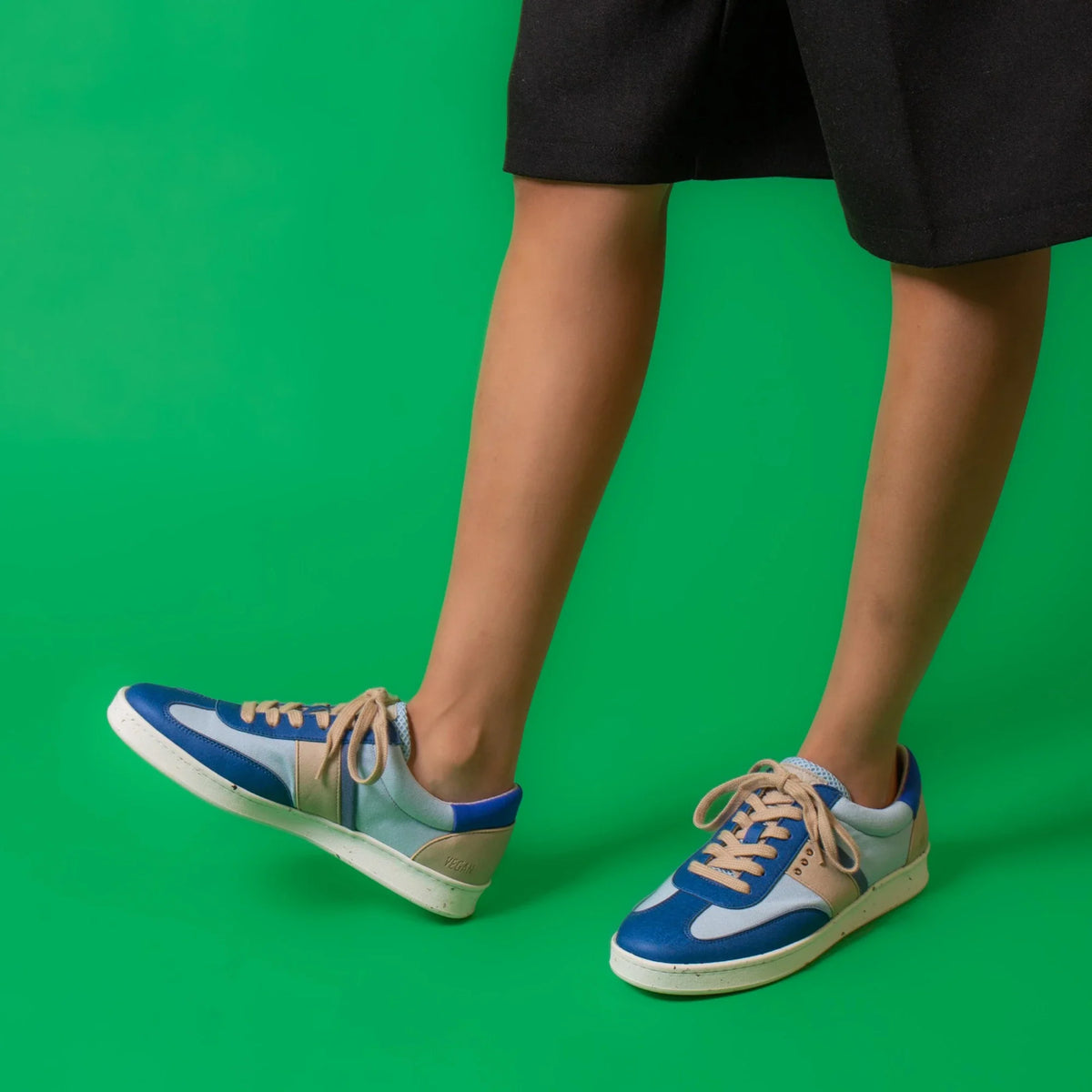 Vivace vegan and recycled sneaker in blue and beige ✔ ME.LAND