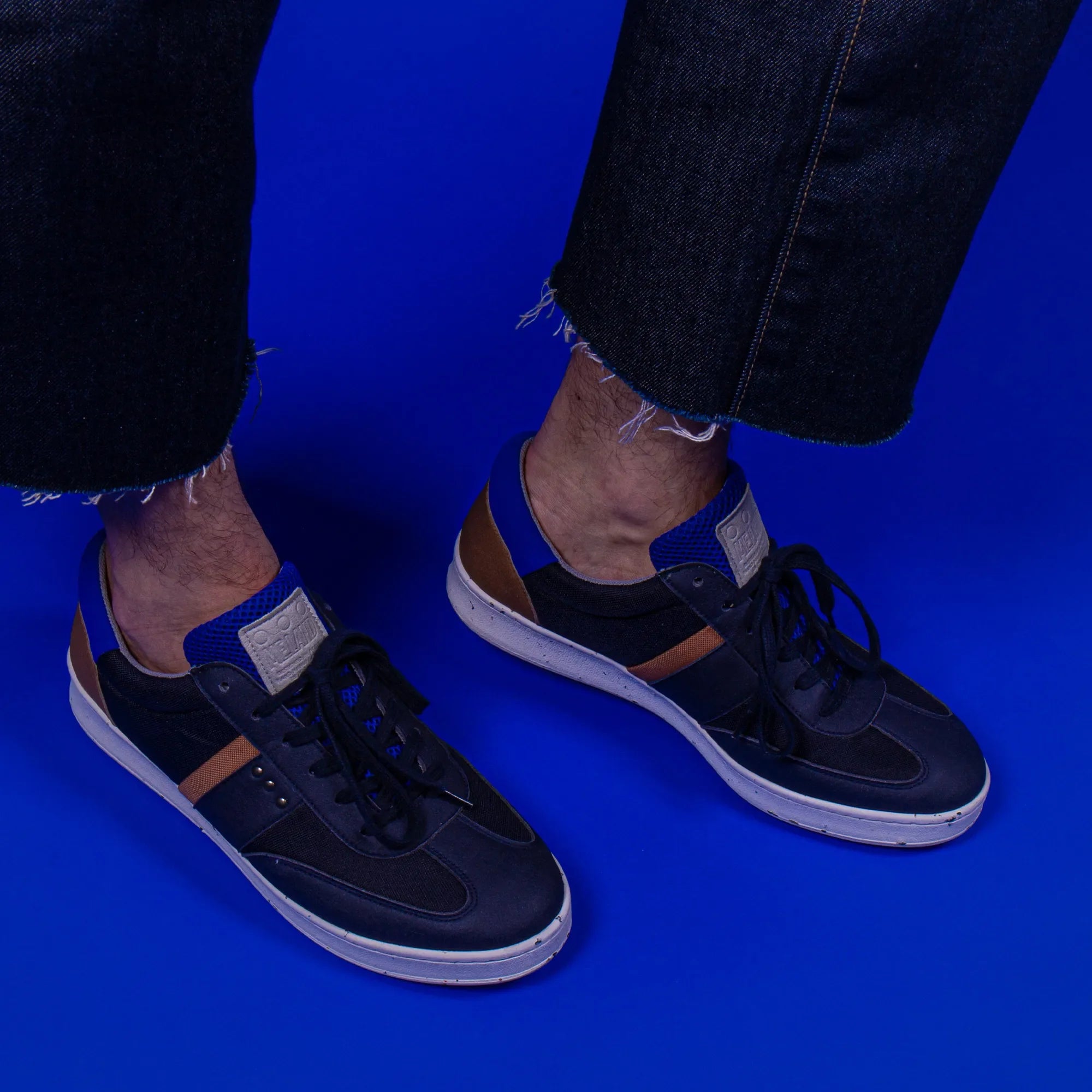 ME.LAND Vivace vegan and recycled sneaker in navy, blue and cognac sole