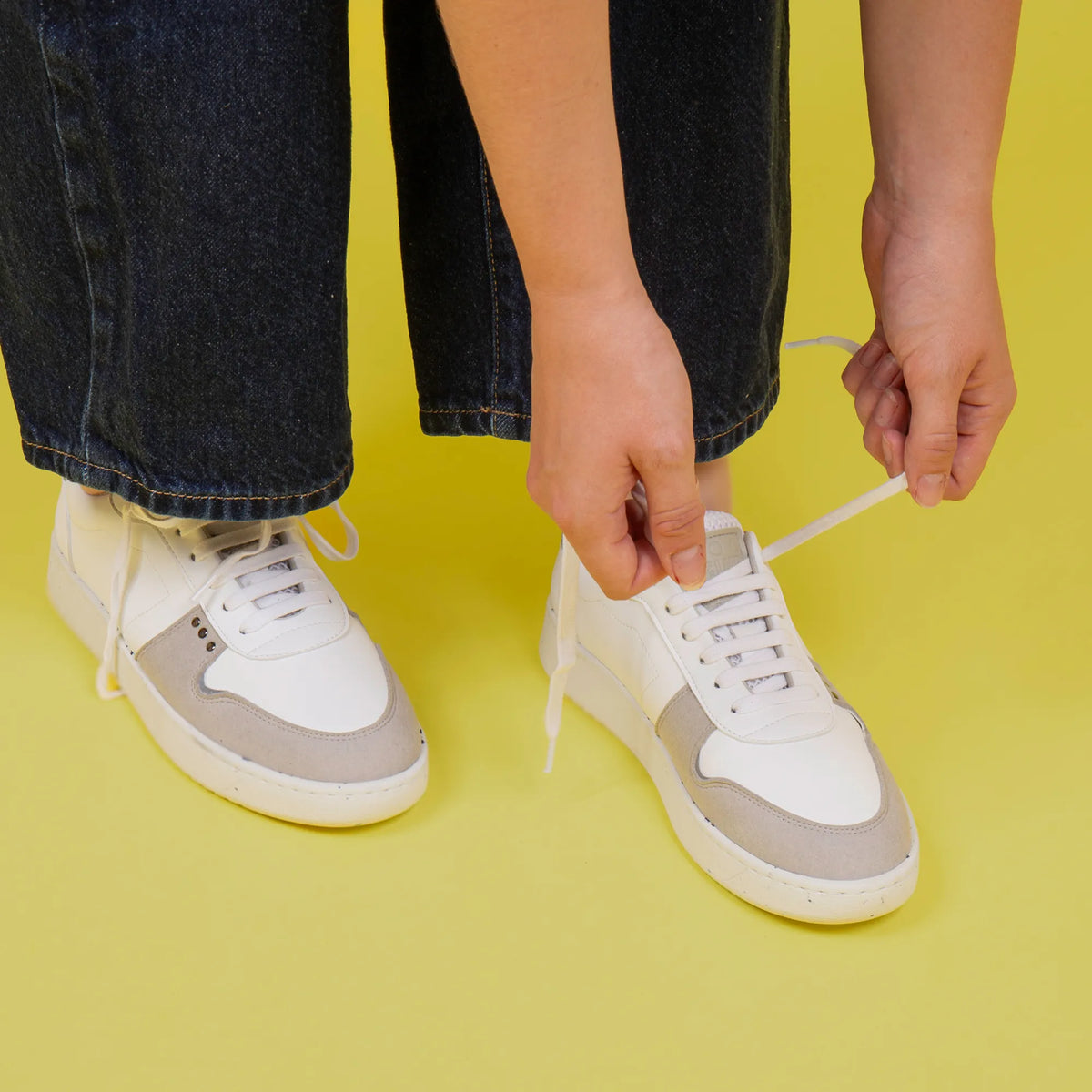 Basket vegan et recyclée Evan en simili blanc