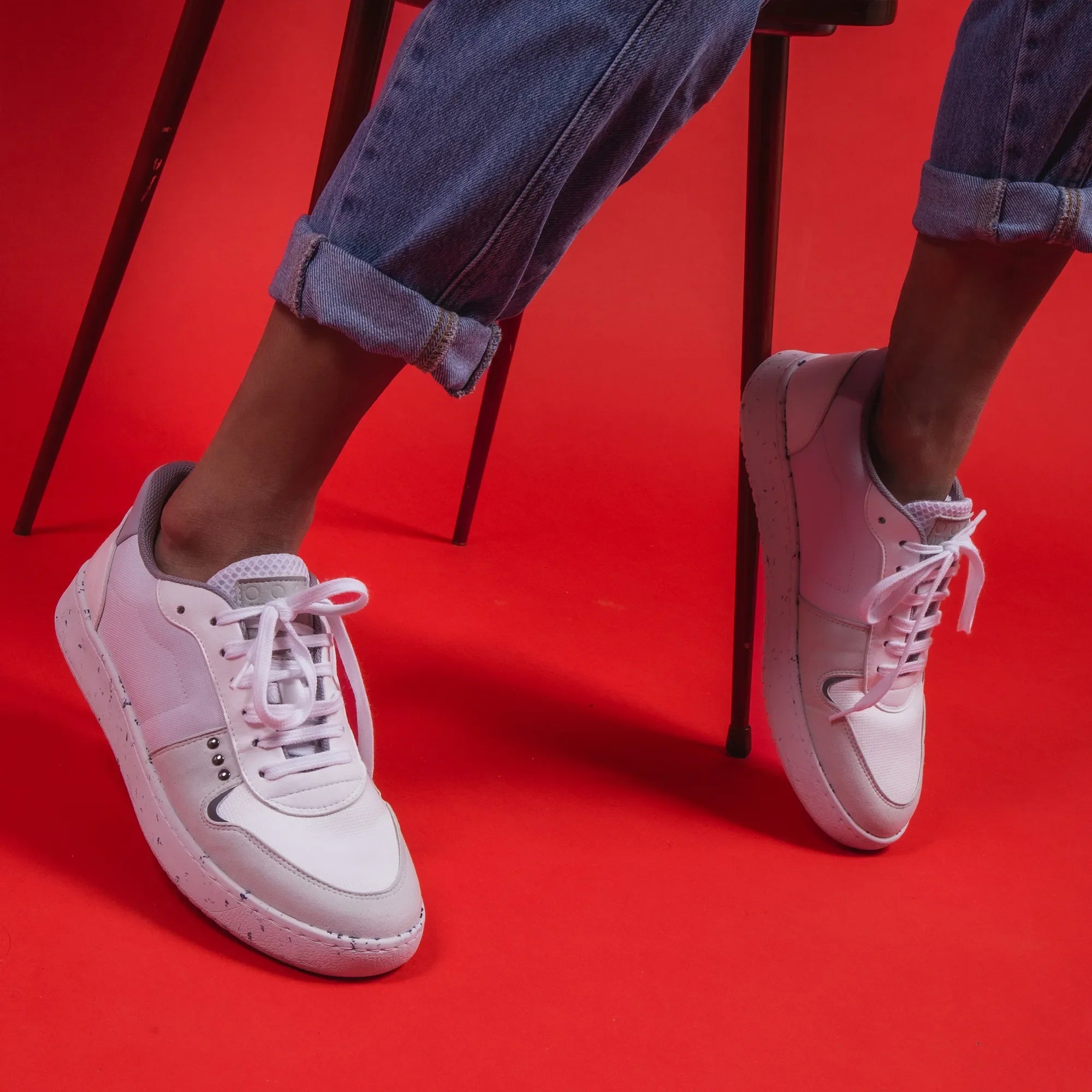 ME.LAND Evan vegan and recycled sneaker in white sole