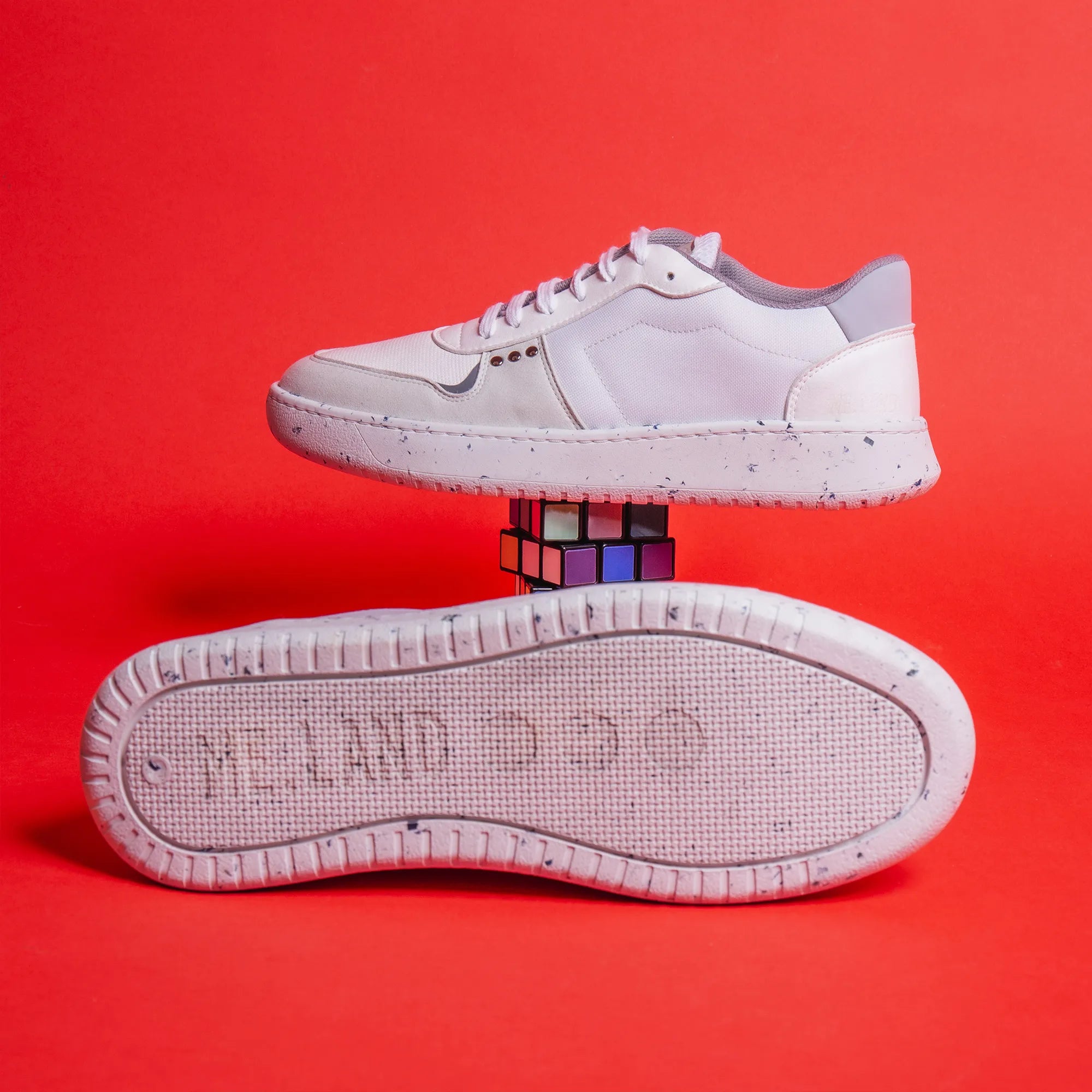 ME.LAND Evan vegan and recycled sneaker in white ladies
