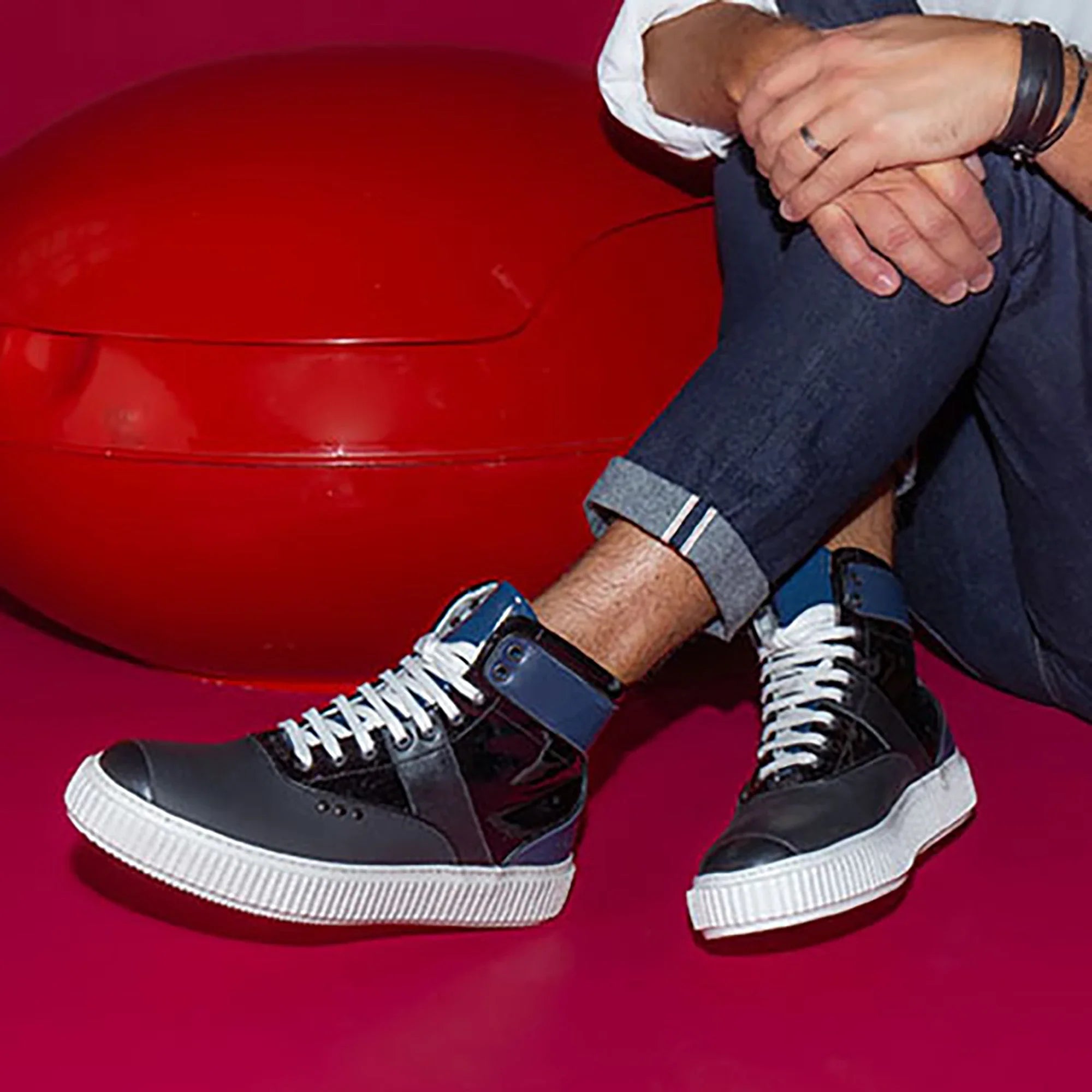 ME.LAND Black and blue high top HEAKER sneakers sole
