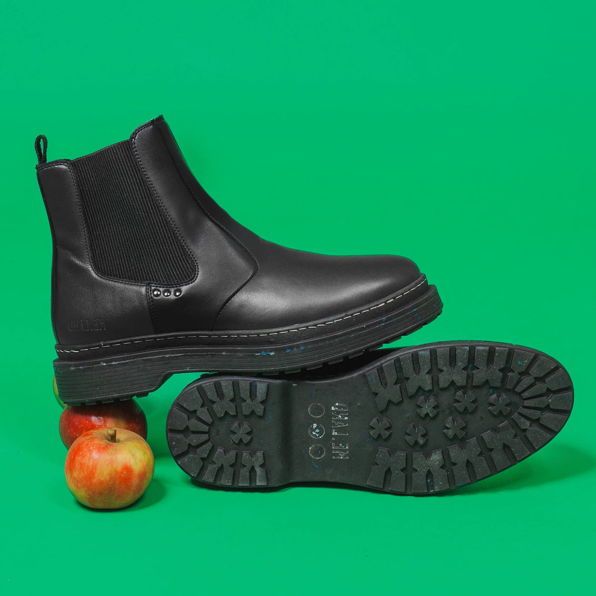 Black apple leather chelsea boots ✔ ME.LAND