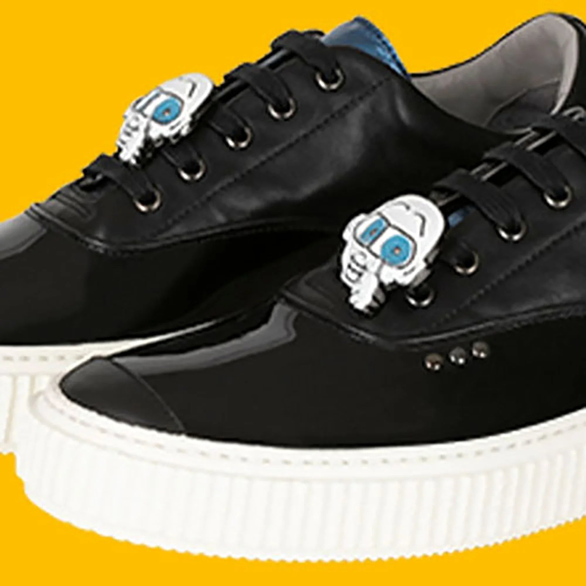 SUPER ME shoe clap pin ✔ ME.LAND on a black shoe