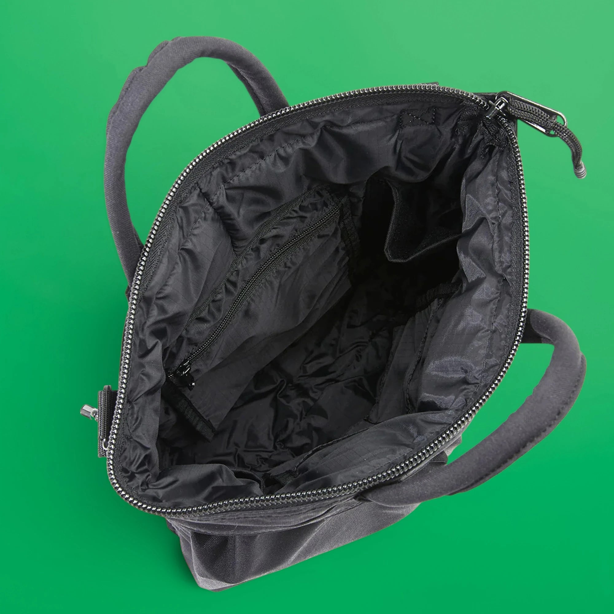 Sac SML Bags modèle HELMET M ME.LAND