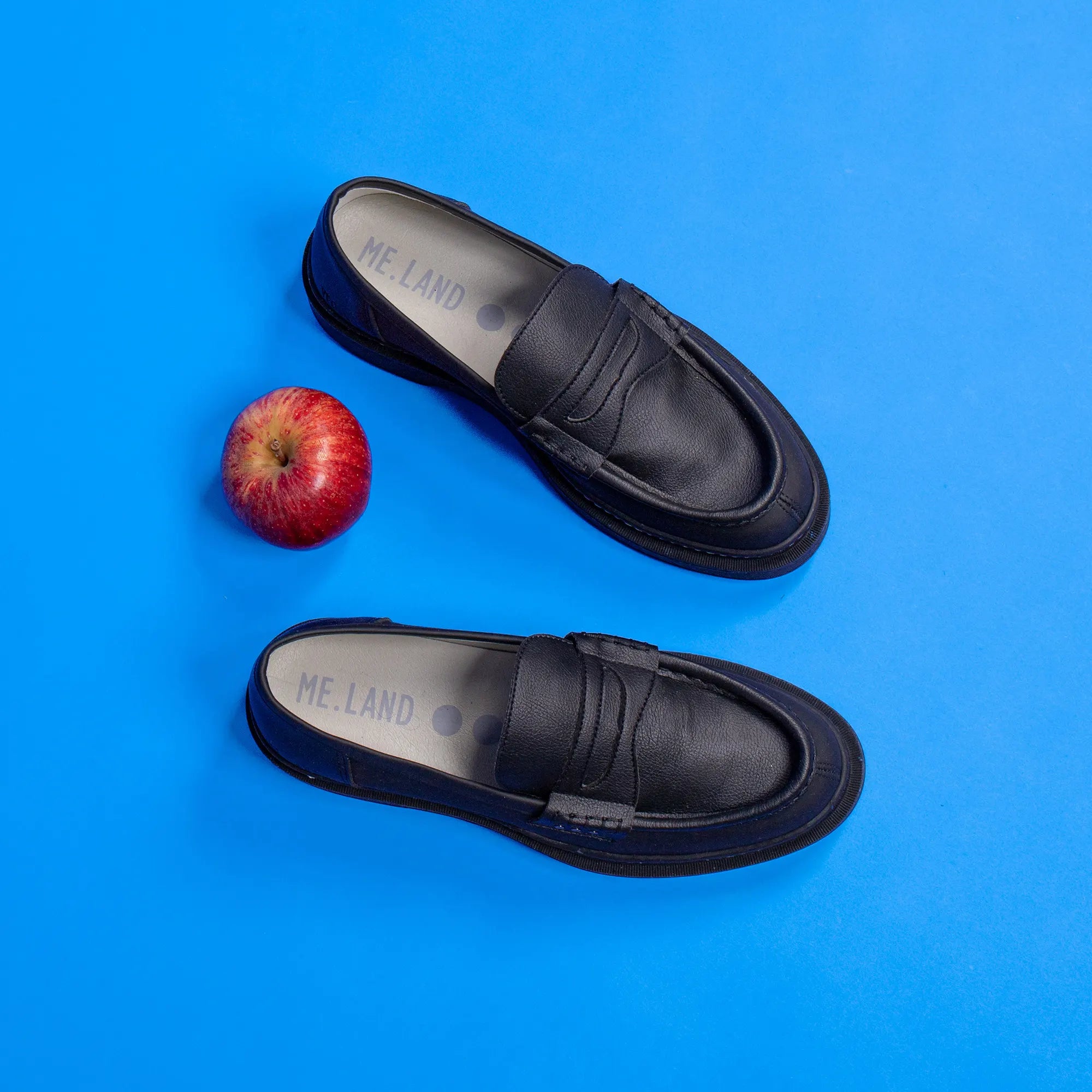 Black apple leather Loafer ✔ ME.LAND