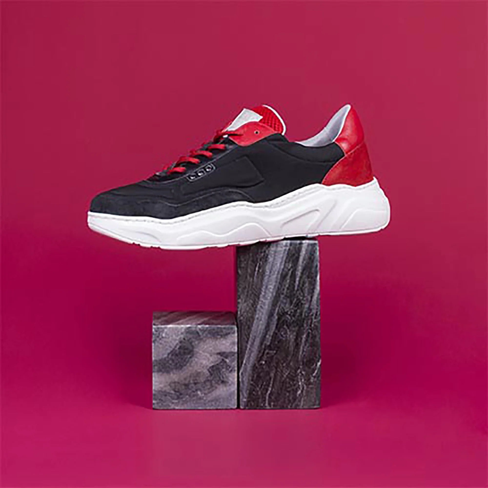 ME.LAND Black and red recycled nylon DEBUT sneaker top